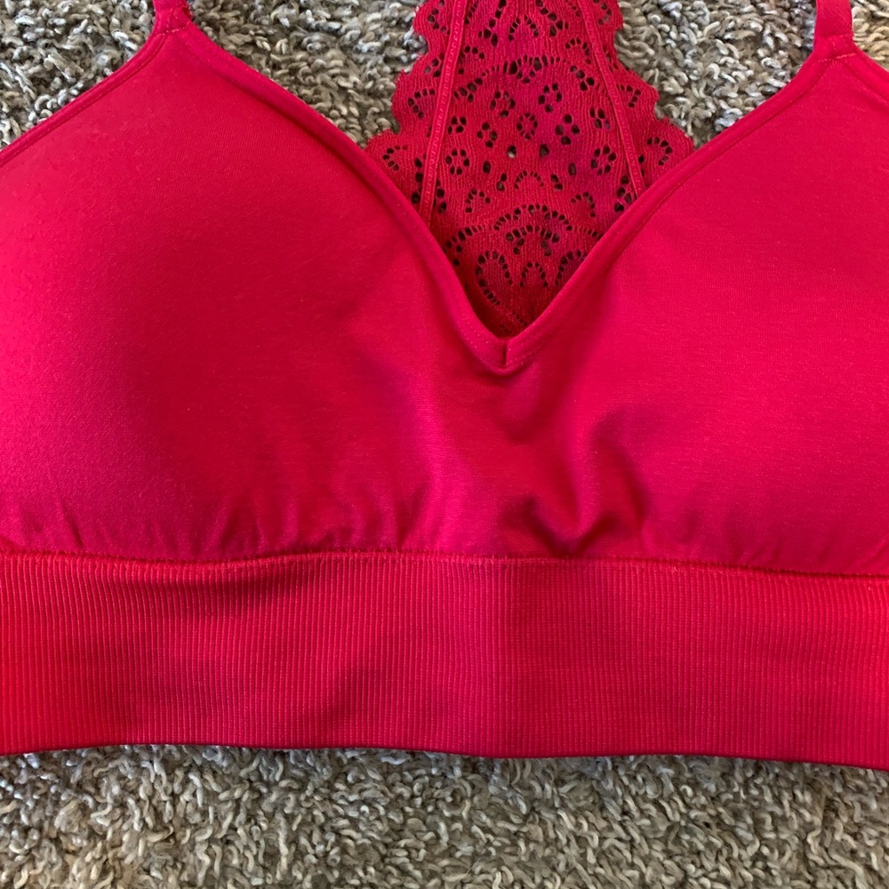 Bralette 🩷 - Picture 3 of 6